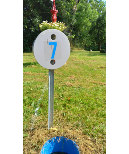 12 Löcher mit Deckel
